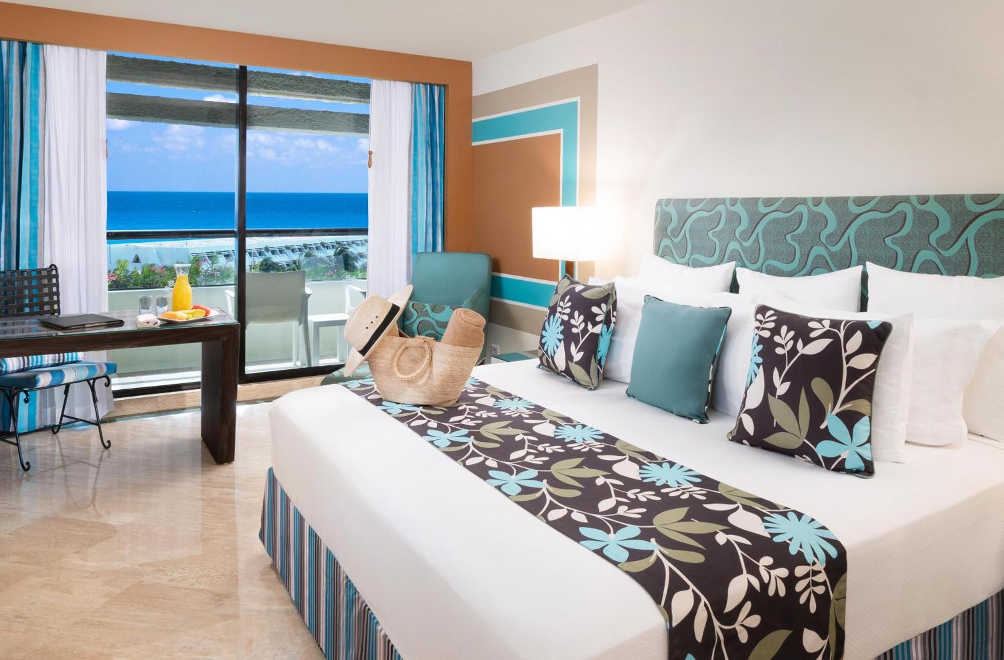 The Pyramid Cancun By Oasis Exterior photo Junior Suite Ocean View