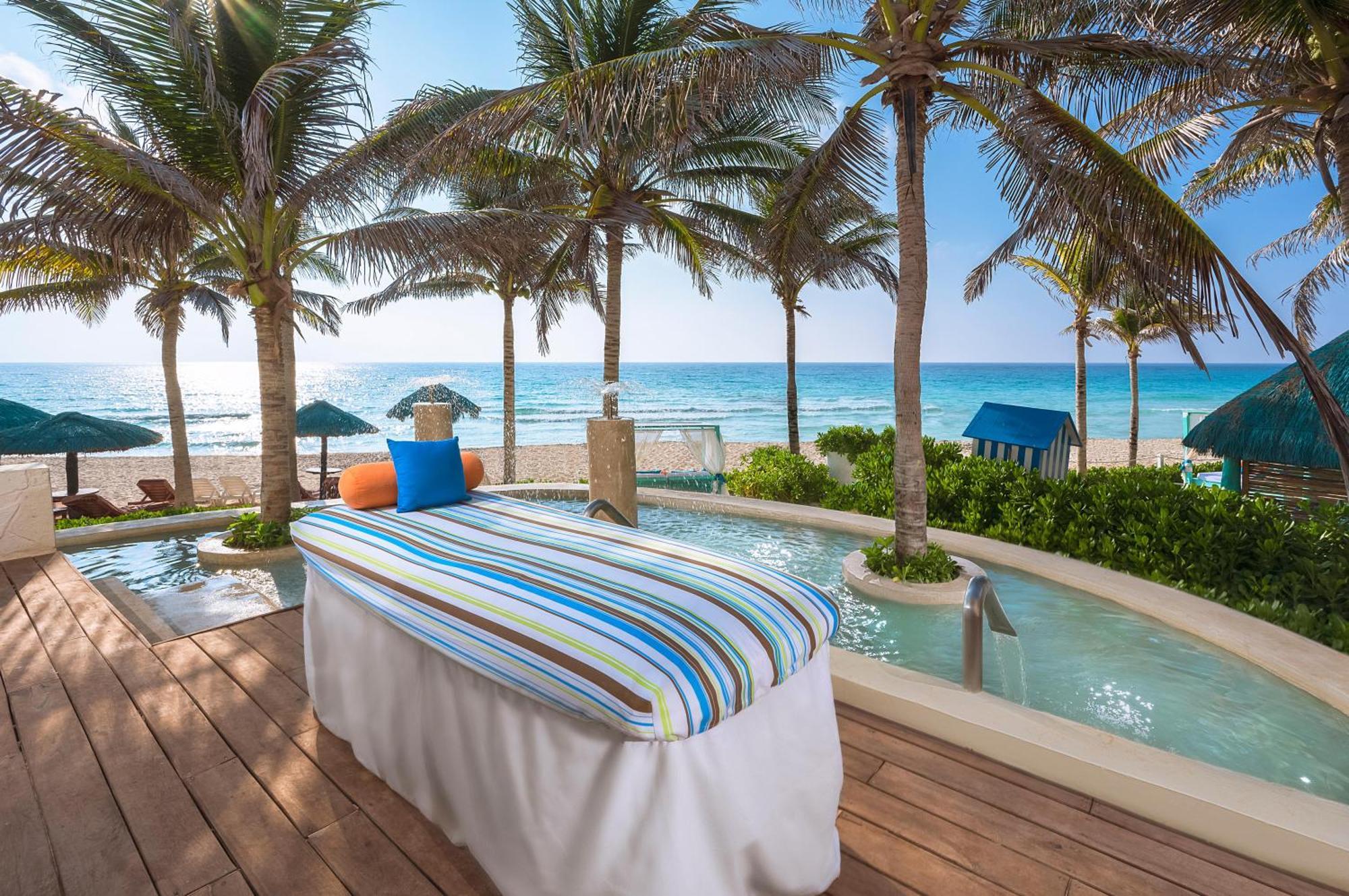 The Pyramid Cancun By Oasis Exterior photo Spa at the Grand at Moon Palace