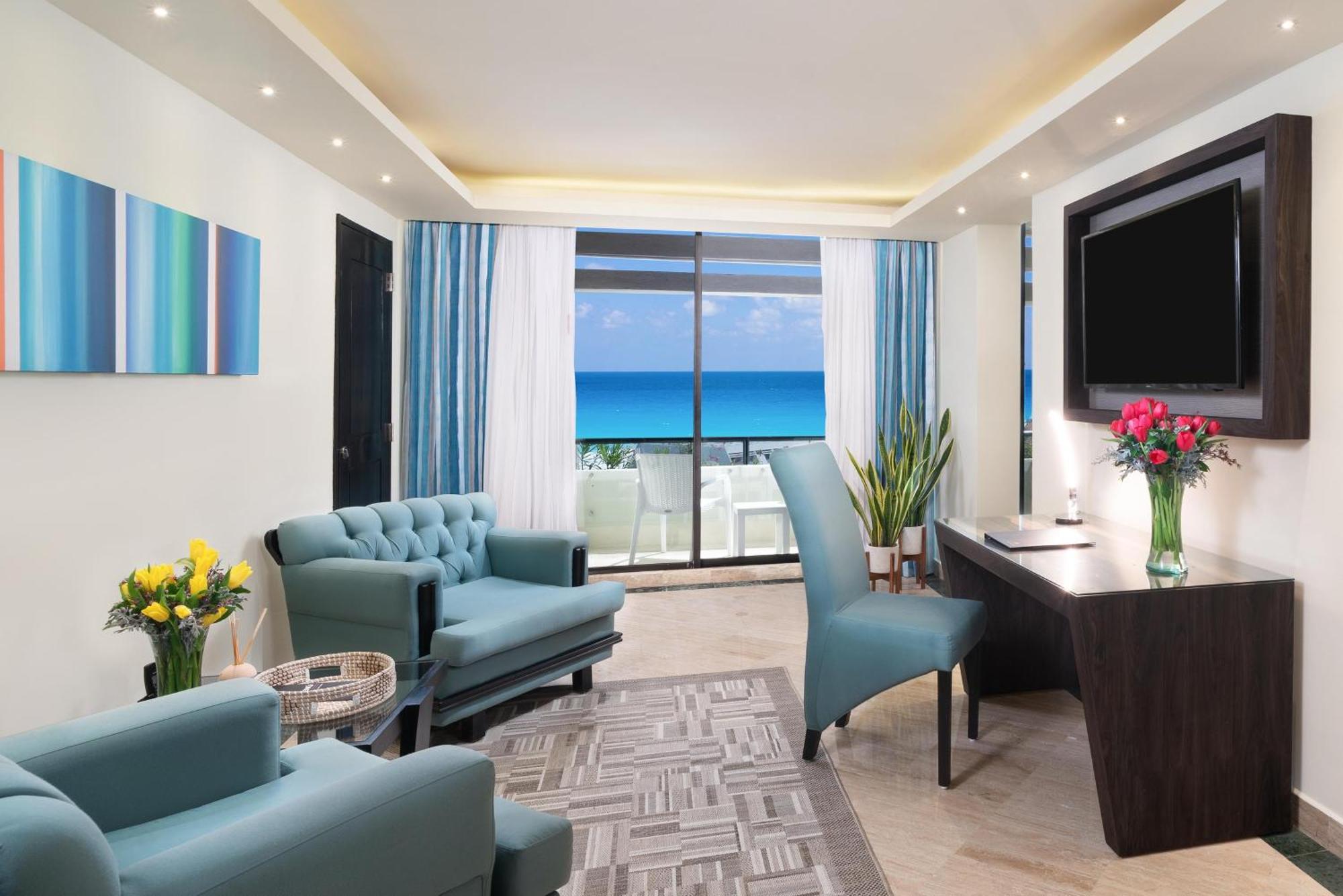 The Pyramid Cancun By Oasis Exterior photo Junior Suite Ocean View
