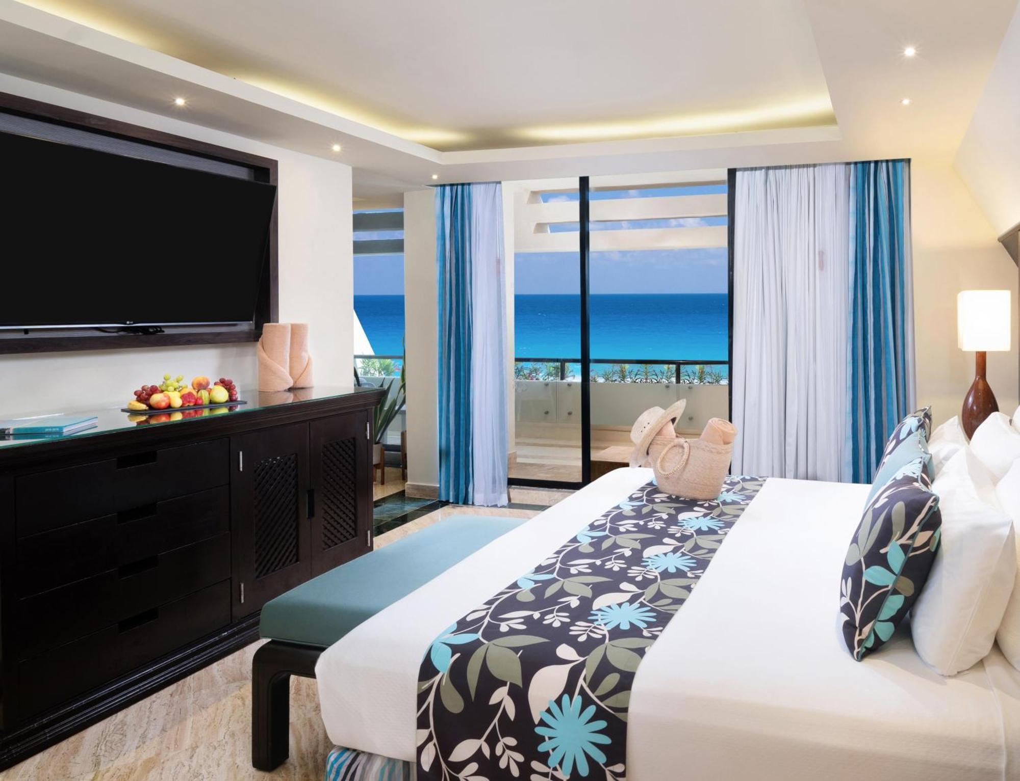 The Pyramid Cancun By Oasis Exterior photo Junior Suite Ocean View